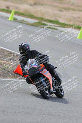 media/Mar-05-2023-TrackXperience (Sun) [[a95d40e56a]]/Group 2/session 2 turn 4/